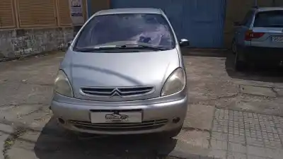 Vehículo de desguace CITROEN XSARA PICASSO 2.0 HDi del año 2002 con motor RHY