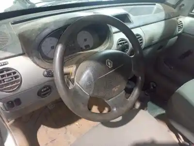 Здавання транспортного засобу renault kangoo (f/kc0) authentique року 2004 потужний k9k
