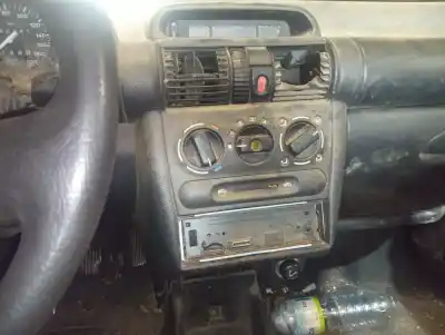 Veículo de Sucata opel corsa b 1.0 eco do ano 1998 alimentado x10xe