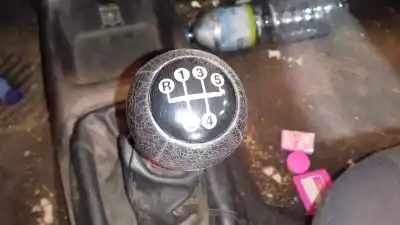 Veículo de Sucata opel corsa b 1.0 eco do ano 1998 alimentado x10xe