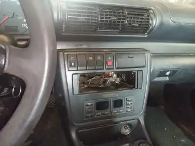 Veicolo di demolizione audi a4 berlina (b5) 1.9 tdi dell'anno 1995 alimentato 1z