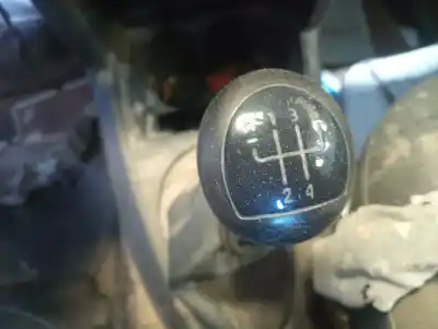 Здавання транспортного засобу renault   року 2001 потужний d4f