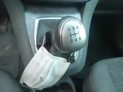 Здавання транспортного засобу ford c-max (cb3) ghia року 2008 потужний hhda