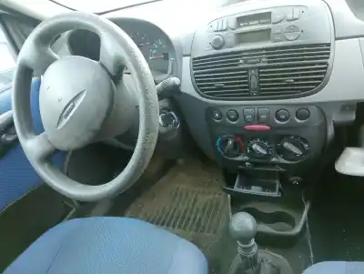 Veículo de Sucata fiat punto berlina (188) 1.2 8v dynamic do ano 2003 alimentado 188a4000