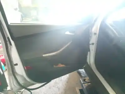 Veículo de Sucata ford focus lim. (cb8) sport do ano 2013 alimentado m1da