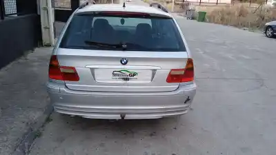 Veículo de Sucata bmw serie 3 touring (e46) 320d do ano 2002 alimentado 204d4