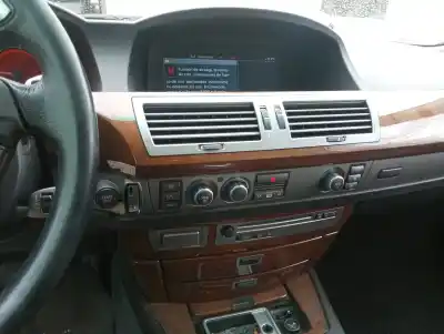 Veículo de Sucata bmw serie 7 (e65/e66) 730d do ano 2006 alimentado 306d3