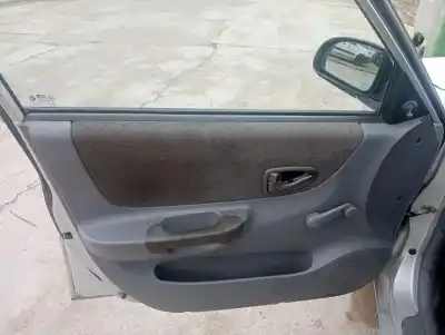 Veicolo di demolizione hyundai accent (lc) gl 4p dell'anno 2001 alimentato g4ea