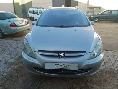 Veicolo di demolizione PEUGEOT 307 BREAK / SW (S1) SW dell'anno 2004 alimentato RHS