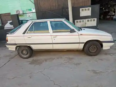 Veicolo di demolizione renault r 11 tse dell'anno 1987 alimentato c2j