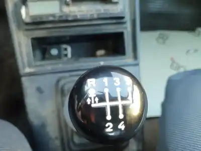 Veicolo di demolizione renault r 11 tse dell'anno 1987 alimentato c2j