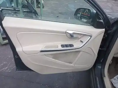 Veículo de Sucata volvo s60 lim. momentum do ano 2013 alimentado d5204t3