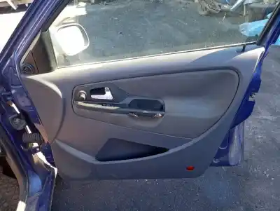 Veículo de Sucata seat                                               cordoba berlina (6k2)                                                                                                                                                                                                                                      stella                                                                                                                                                                                                                                                     do ano 2002 alimentado agr