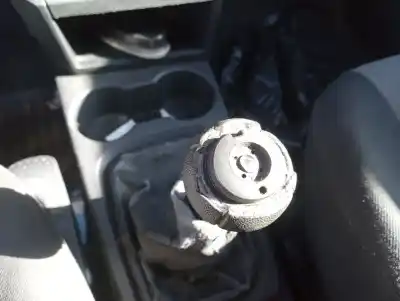 Veicolo di demolizione opel meriva cosmo dell'anno 2004 alimentato y17dt