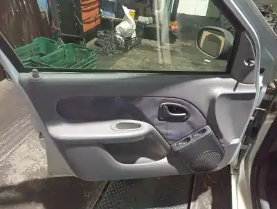 Утилизация автомобиля renault clio ii fase i (b/cbo) 1.4 alize 75 cv / 55 kw года 2000 питание e7j780