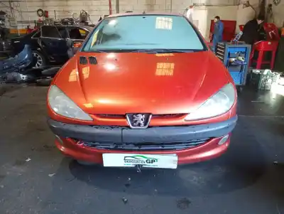 Vehículo de desguace PEUGEOT 206 BERLINA XT del año 2000 con motor WJZ