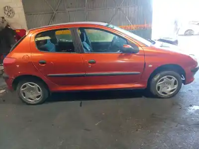 Verschrottungsfahrzeug peugeot                                            206 berlina                                                                                                                                                                                                                                                xt                                                                                                                                                                                                                                                         des jahres 2000 angetrieben wjz