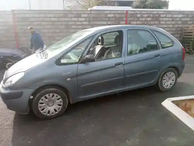 Vehículo de desguace CITROEN XSARA PICASSO 1.6 HDi 90 LX Plus del año 2010 con motor 9HX