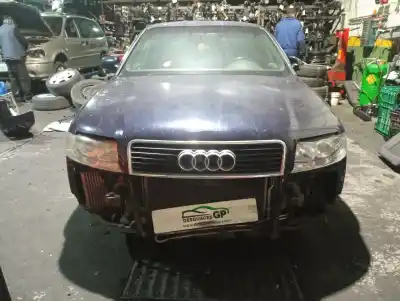 Veículo de Sucata AUDI A4 BERLINA (8E) 2.5 V6 24V TDI do ano 2004 alimentado BAU