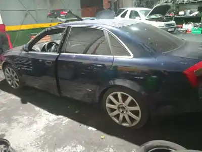Veículo de Sucata audi a4 berlina (8e) 2.5 v6 24v tdi do ano 2004 alimentado bau
