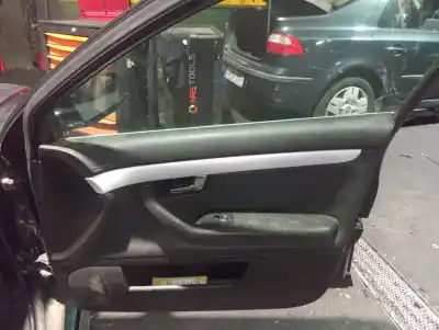 Veículo de Sucata audi a4 berlina (8e) 2.5 v6 24v tdi do ano 2004 alimentado bau