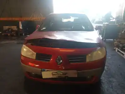 Vehículo de desguace RENAULT MEGANE II BERLINA 5P Confort Authentique del año 2003 con motor F9Q800