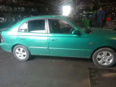 Veicolo di demolizione hyundai accent (lc) gl 4p dell'anno 2000 alimentato g4ec