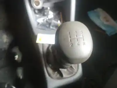 Veicolo di demolizione hyundai accent (lc) gl 4p dell'anno 2000 alimentato g4ec