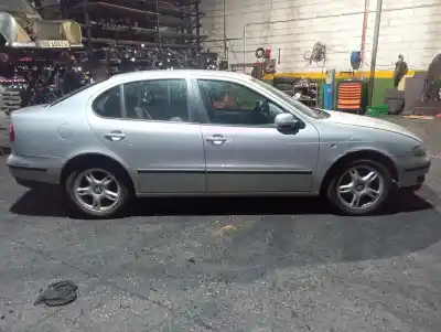 Veículo de Sucata seat toledo (1m2) executive do ano 2000 alimentado agz