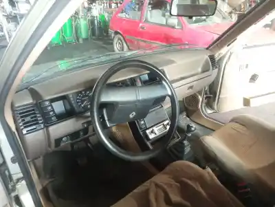 Veicolo di demolizione renault r 11 tse dell'anno 1987 alimentato c2j