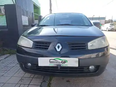 Vehículo de desguace RENAULT MEGANE II BERLINA 5P Confort Authentique del año 2003 con motor F9Q800