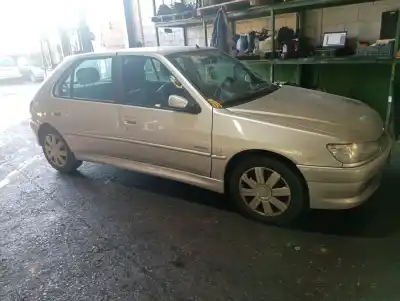 Vehículo de desguace peugeot 306 berlina 3/4/5 puertas (s2) boulebard del año 2000 con motor rhy