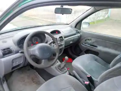 Утилизация автомобиля renault clio ii fase i (b/cbo) 1.4 alize 75 cv / 55 kw года 2000 питание e7j780