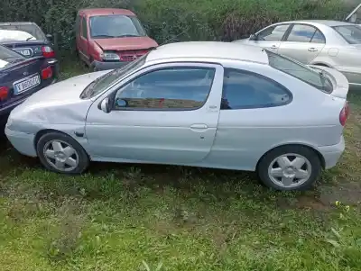 Vehículo de desguace renault megane i coupe fase 2 (da..) 1.9 dci diesel cat del año 2002 con motor f9q