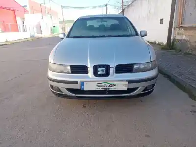 Hurda Aracı seat                                               toledo (1m2)                                                                                                                                                                                                                                               select                                                                                                                                                                                                                                                     yılın 2003 güçlü asv