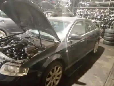 Veículo de Sucata audi a4 berlina (8e) 1.9 tdi (96kw) do ano 2003 alimentado avf