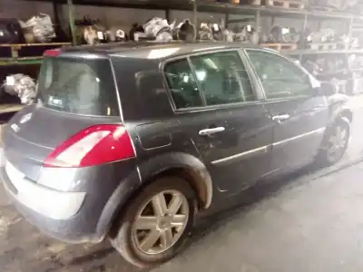 Здавання транспортного засобу renault megane ii berlina 5p 1.6 16v 113 cv / 83 kw року 2004 потужний k4m760