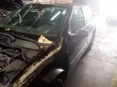 Здавання транспортного засобу renault megane ii berlina 5p 1.6 16v 113 cv / 83 kw року 2004 потужний k4m760