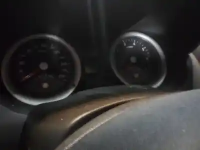 Здавання транспортного засобу renault megane ii berlina 5p 1.6 16v 113 cv / 83 kw року 2004 потужний k4m760