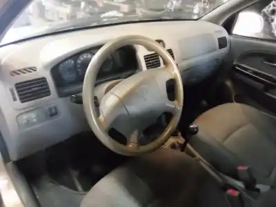 Vehicul casat kia rio ls berlina al anului 2004 alimentat a3d
