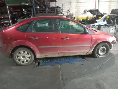 Veículo de Sucata ford focus berlina (cap) ambiente (d) do ano 2006 alimentado kkda