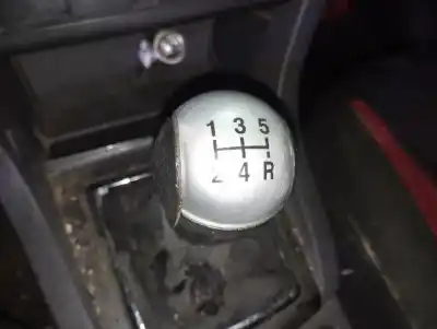 Veículo de Sucata ford focus berlina (cap) ambiente (d) do ano 2006 alimentado kkda