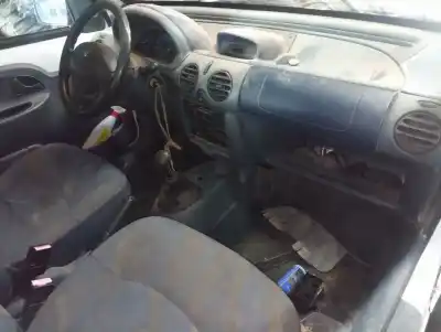 Здавання транспортного засобу renault kangoo (f/kc0) alize року 2000 потужний e7j634 Здавання транспортного засобу renault kangoo (f/kc0) alize року 2000 потужний e7j634