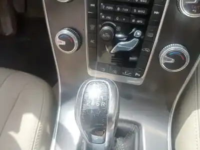 Veículo de Sucata volvo s60 lim. summum do ano 2014 alimentado d4204t5