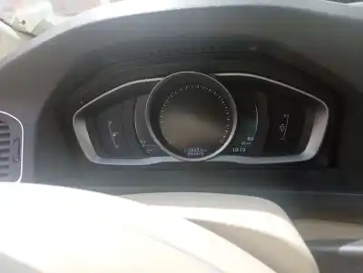 Veículo de Sucata volvo s60 lim. summum do ano 2014 alimentado d4204t5