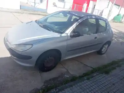 Hurda Aracı peugeot                                            206 berlina                                                                                                                                                                                                                                                xr                                                                                                                                                                                                                                                         yılın 1998 güçlü wjz