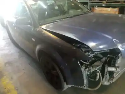 Veículo de Sucata audi a4 berlina (8e) 1.9 tdi (96kw) do ano 2002 alimentado avf