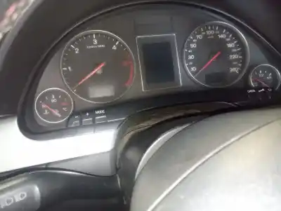 Veículo de Sucata audi a4 berlina (8e) 1.9 tdi (96kw) do ano 2002 alimentado avf