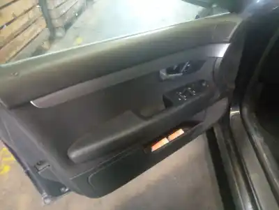 Veículo de Sucata audi a4 berlina (8e) 1.9 tdi (96kw) do ano 2002 alimentado avf