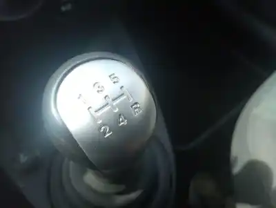 Veículo de Sucata ford fiesta (cbk) ambiente do ano 2003 alimentado f6ja